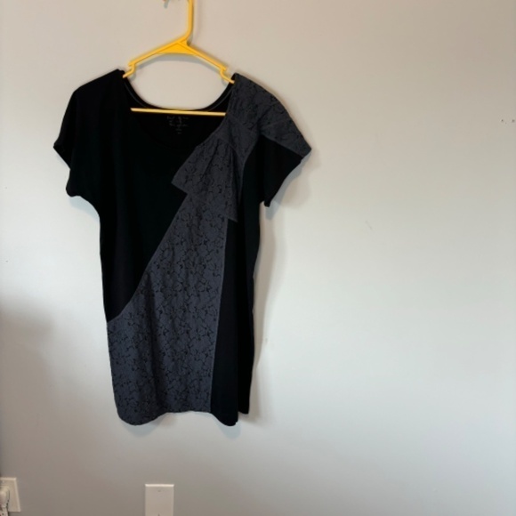 Kensie, Women's T-shirt Dress, Black with a Grey Lace Bow, SZ M - Picture 8 of 9